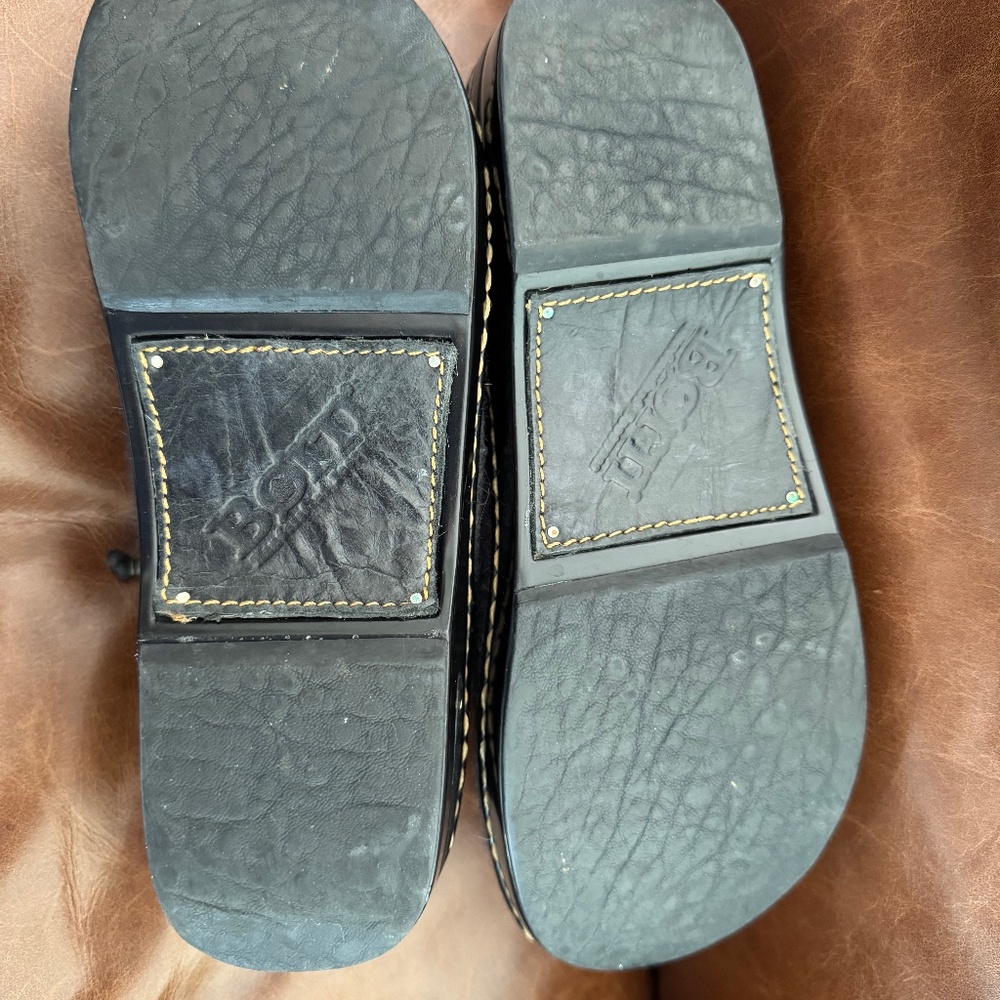 Born Gray/Black Leather and Wool Clogs/Mules Sz 9/40.5 - Picture 4 of 5